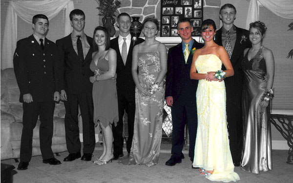 Colored grayscale